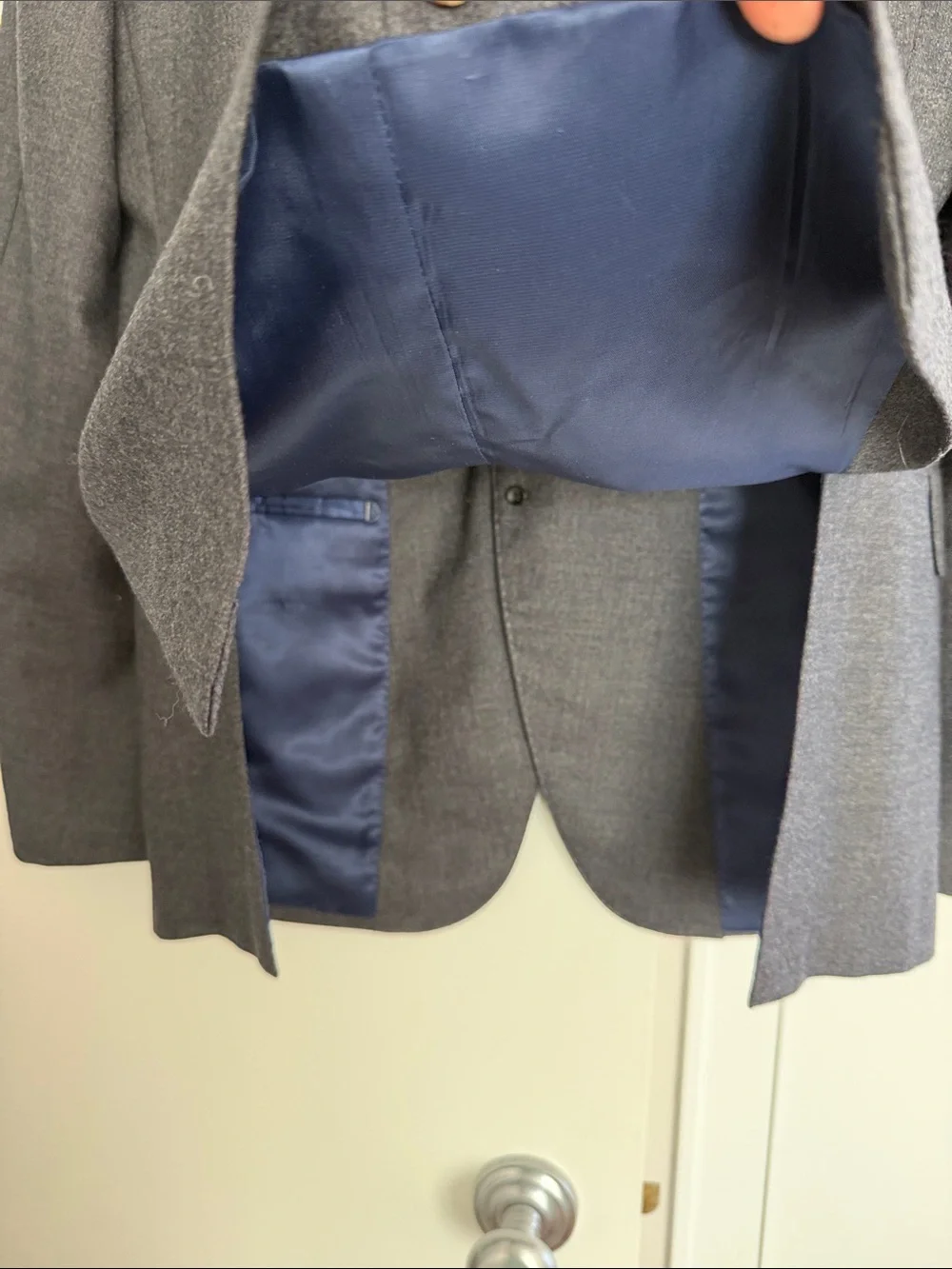 Balance tailored Sydney Men's Charcoal Gray Two-Button Blazer size 38 R